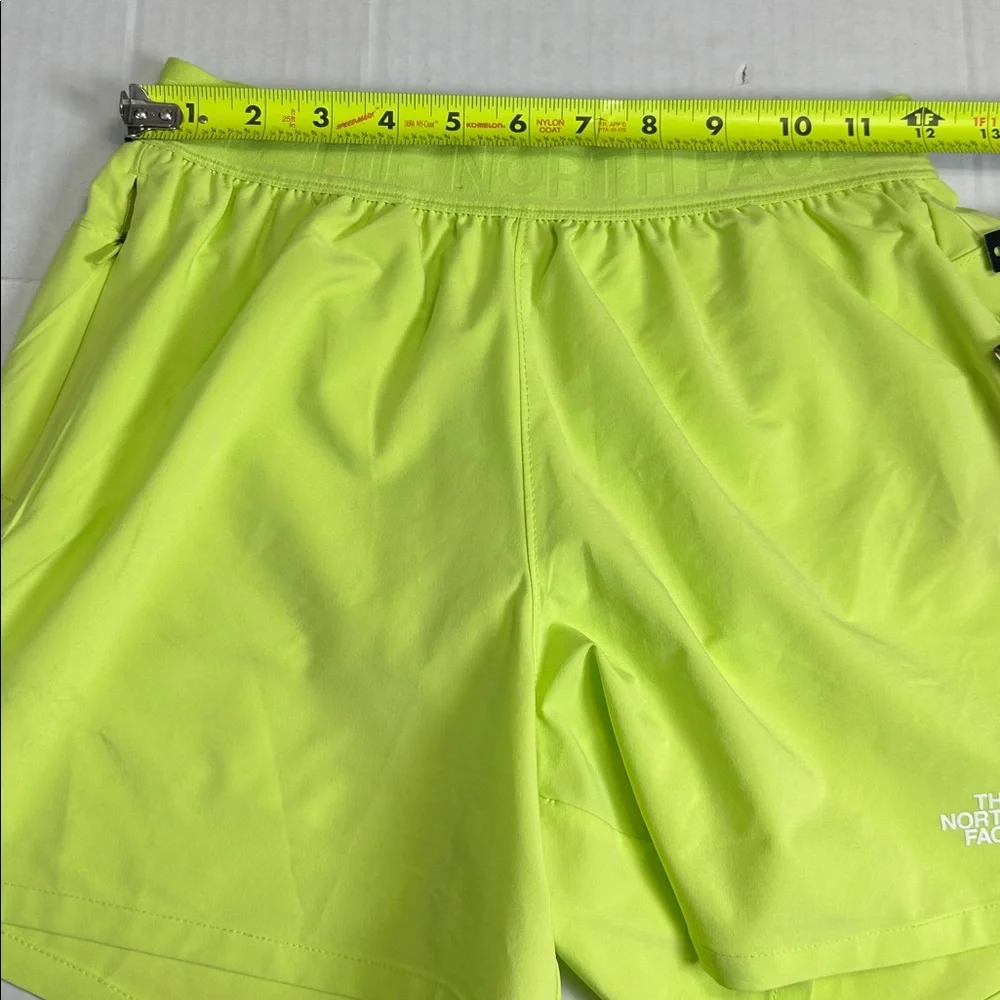 The North Face Wander Athletic Pull-On Short Women's‎ Size XS Sharp Green NWT